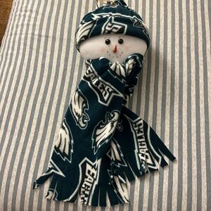 Philadelphia Eagles snowman decor